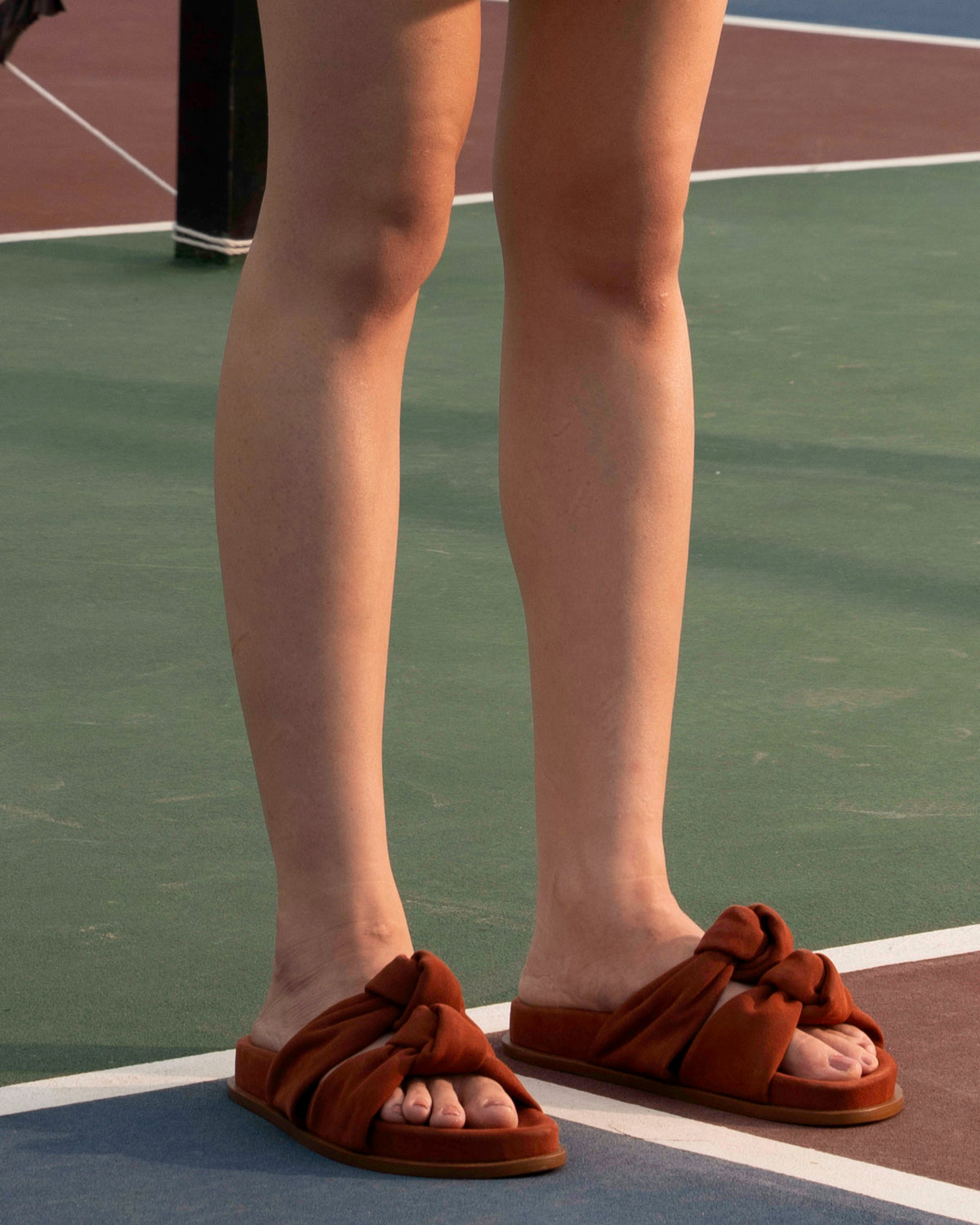 Tide – Flat Comfort Sandals, Brick Red — 01 on the foot