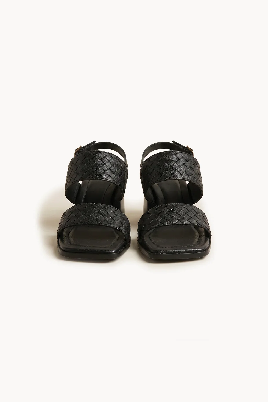 Belladonna Nera Sandalo, Black — 01 pair
