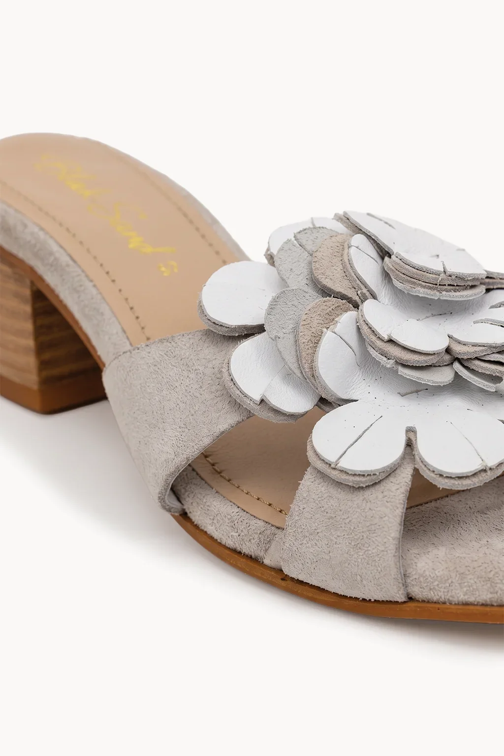 Fiore Lumina Slide, Off White — 02 close-up