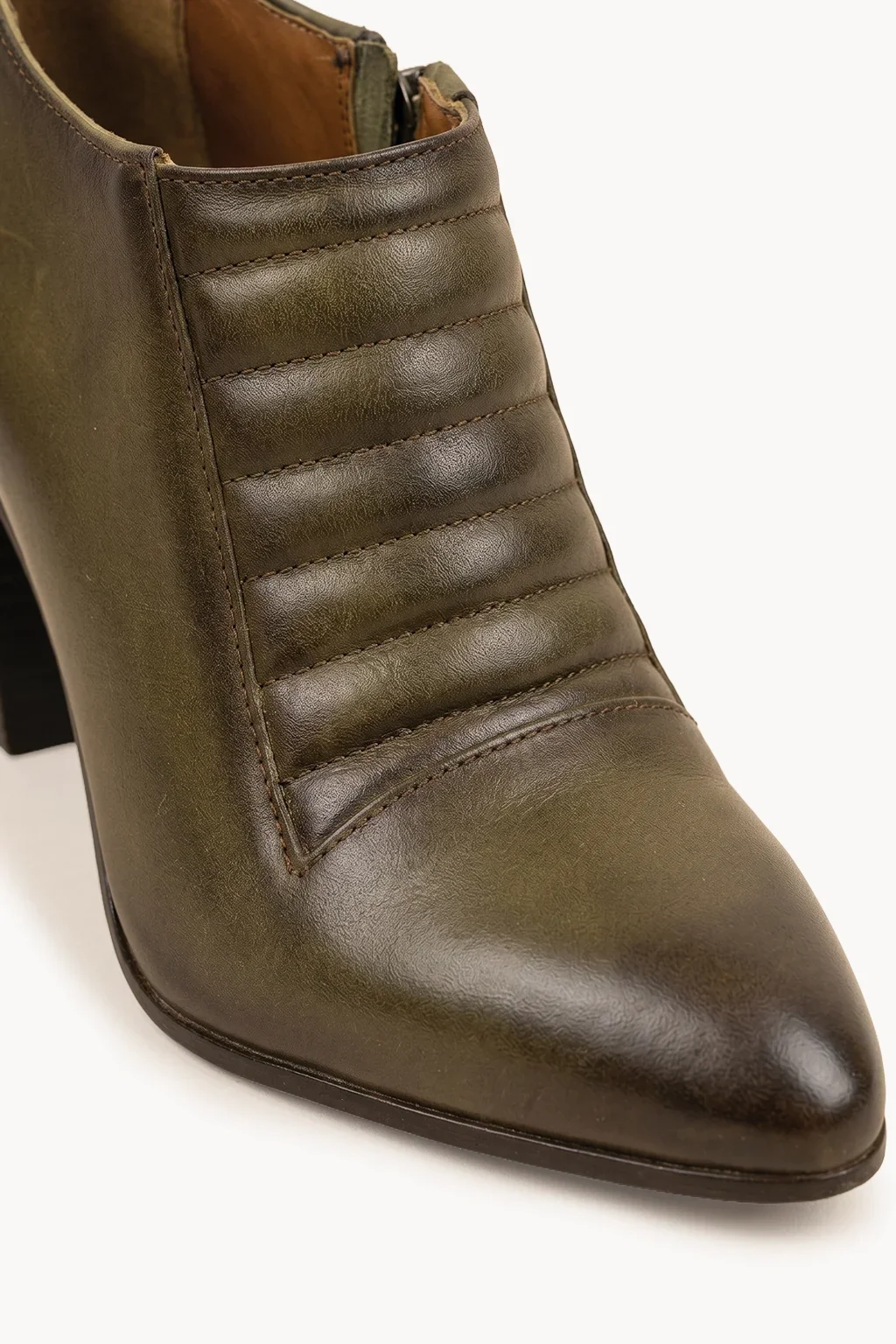 Vera Forma Ankle Boot, Olive — 02 close-up