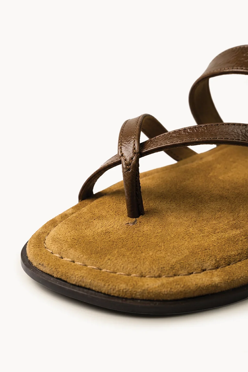 Aurelia Flat, Olive — 02 close-up