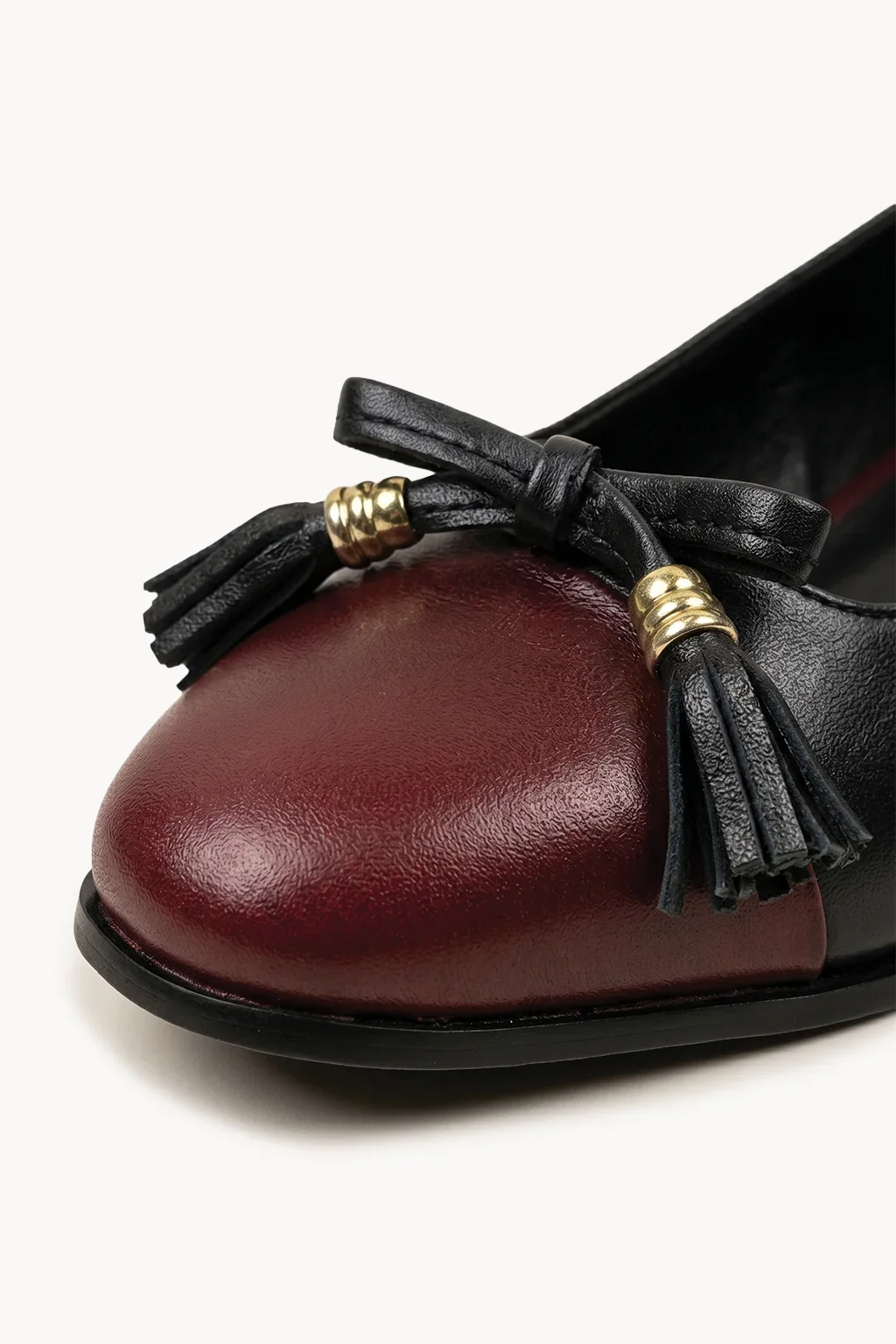 Milana Due Colori Ballerina, Black — 02 close-up