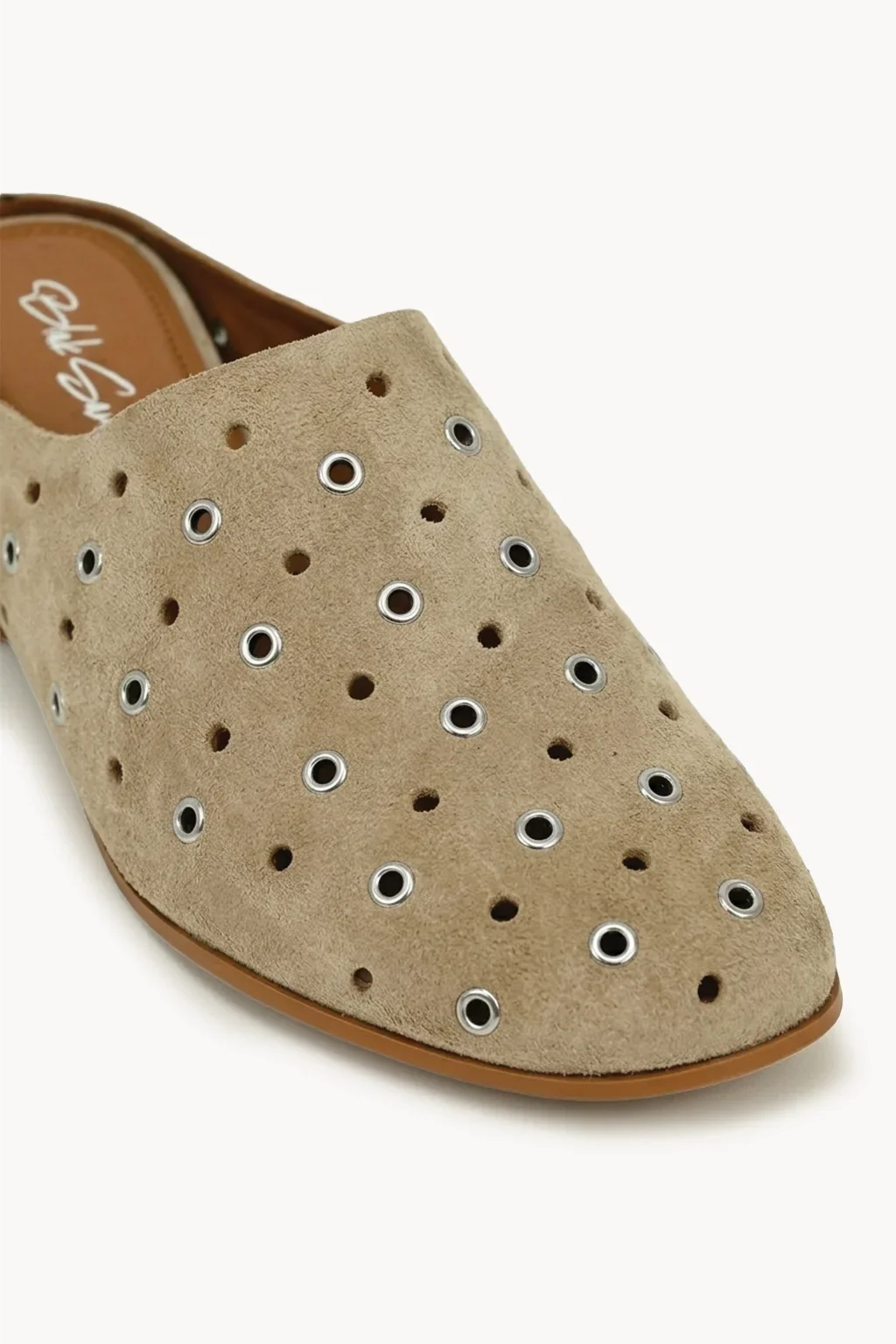 Traforato Luxe Mule, Beige — 02 close-up