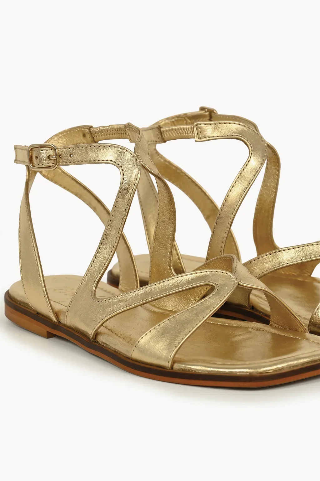 Alma Nomada Flat Strap, Gold — 02 close-up