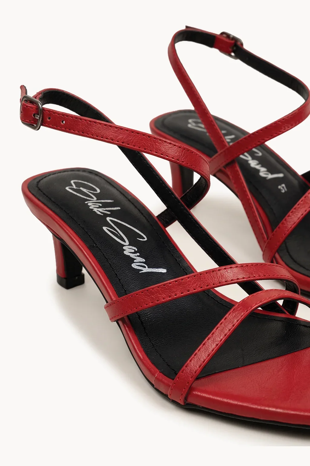 Isla Aurea Sandal, Red — 02 close-up