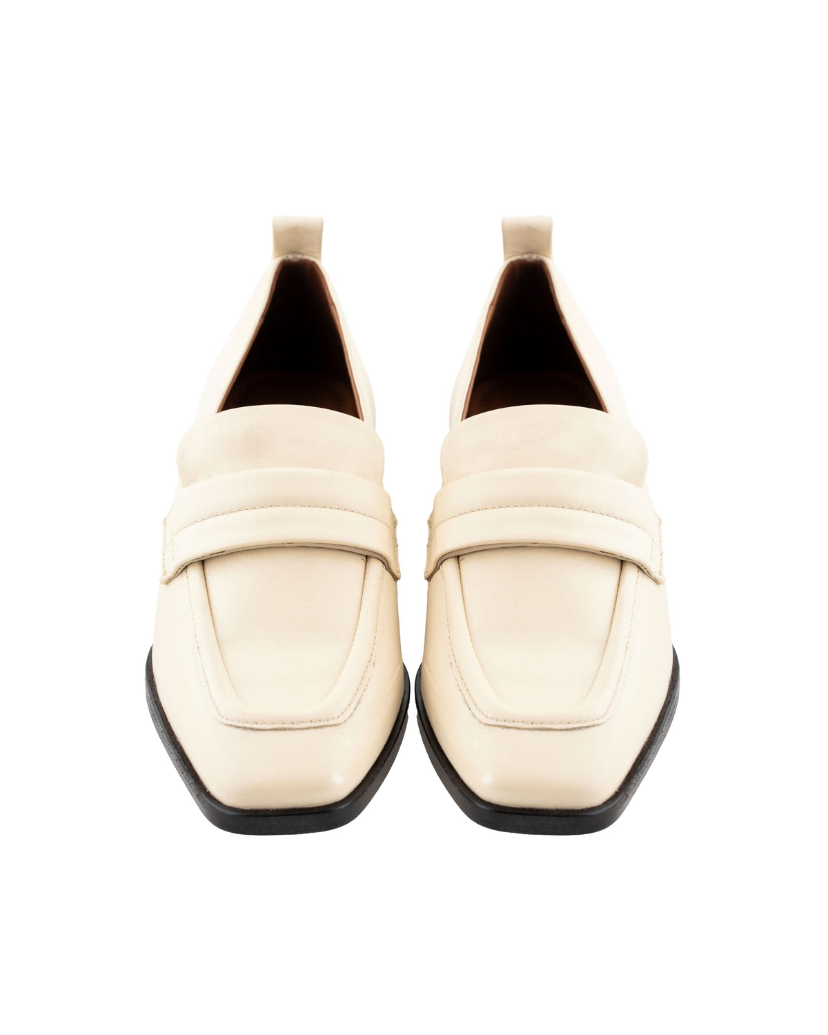 Sera Loafer, Cream — 02 three-quarter