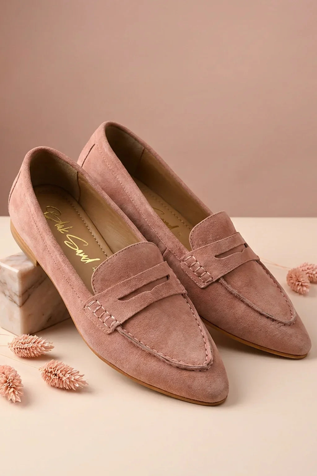 Rosa de Salamanca Moccasin, Light Pink — 08 styled