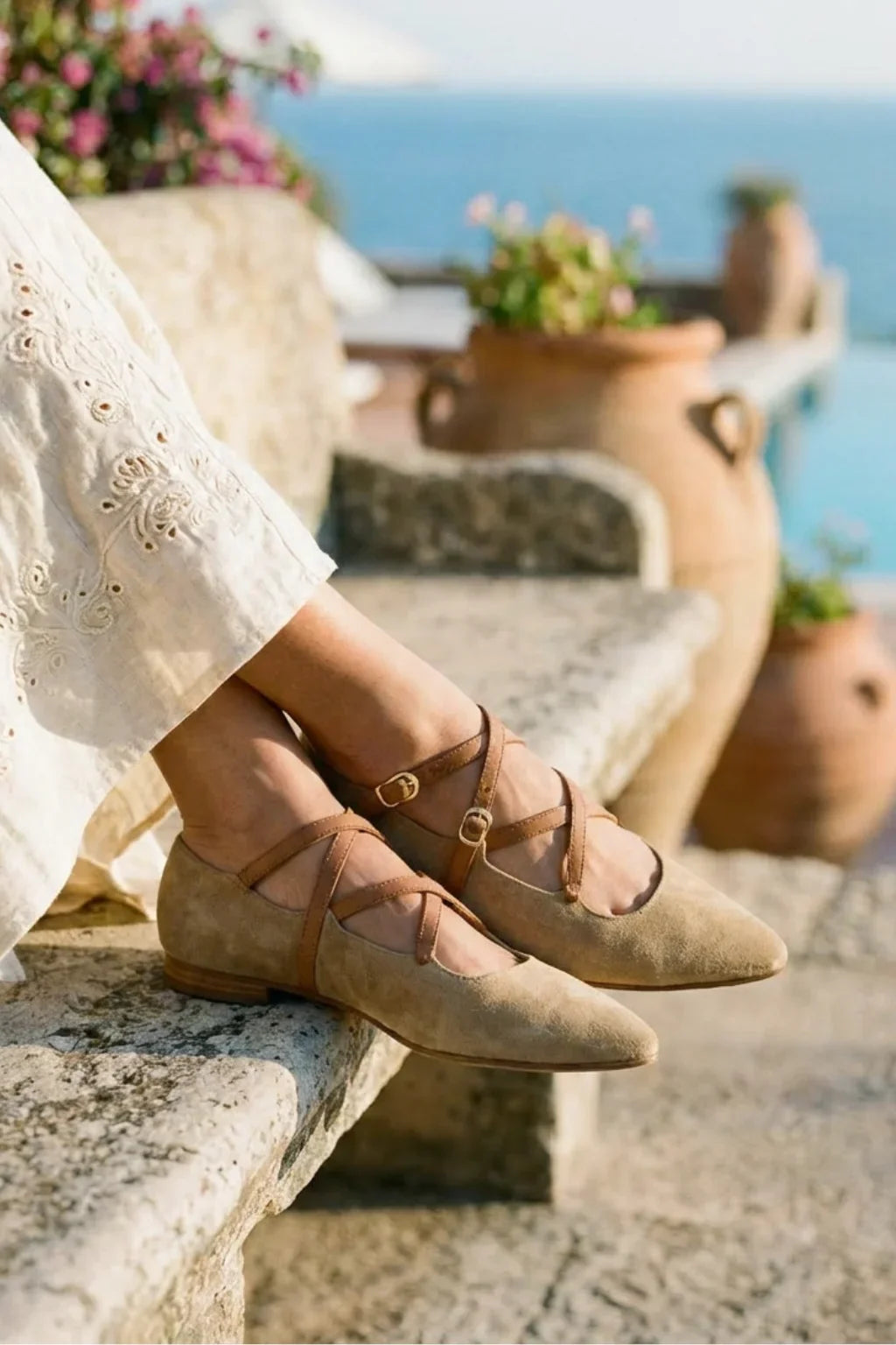 Vero Pelle Mary Jane, Beige — 06 on the foot