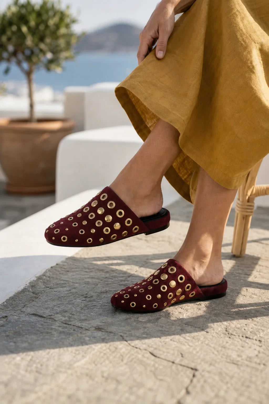 Sevilla Oro Stud Mule, Burgundy — 06 on the foot