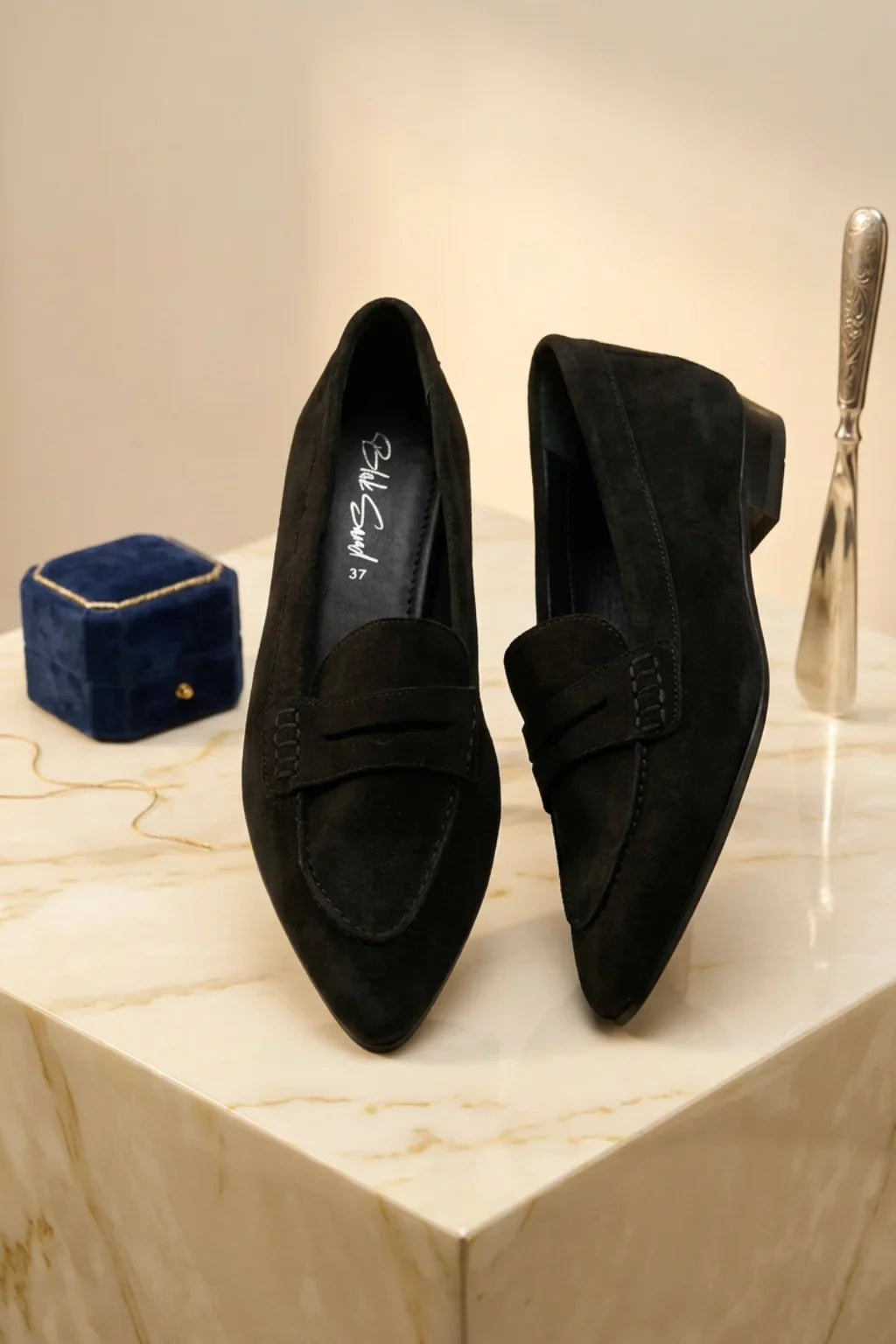 Rosa de Salamanca Moccasin, Dark Brown — 08 styled