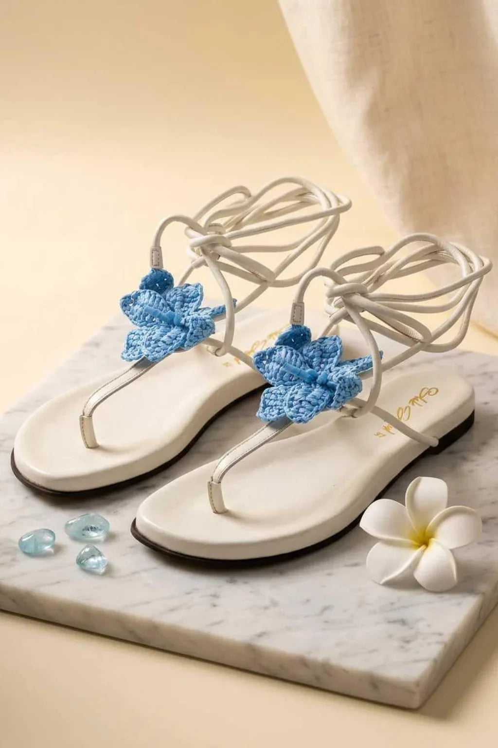 Strapy Sandal Brisa Azul, Off White — 08 styled