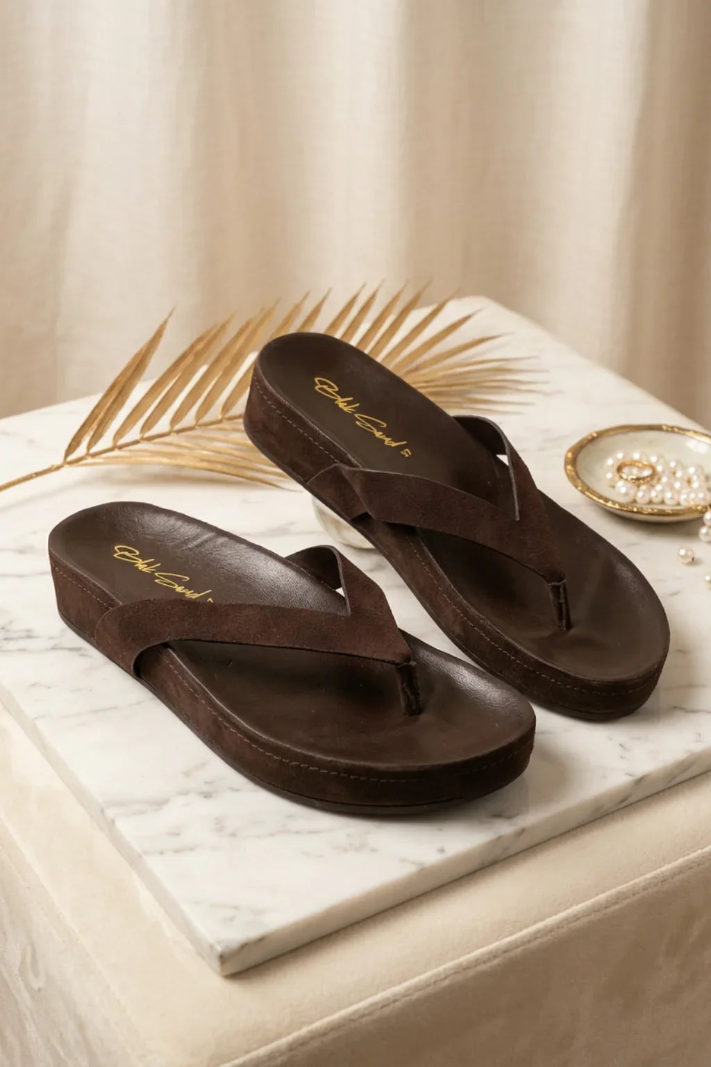 Brisa Eclipse Sandal, Dark Brown — 08 styled