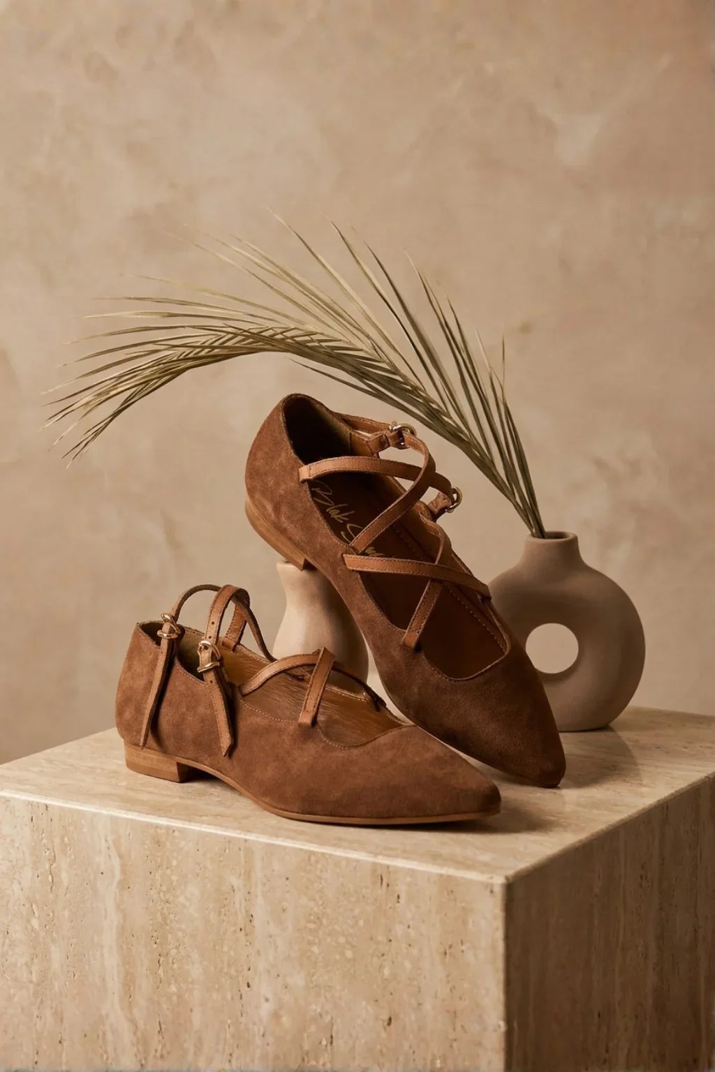 Vero Pelle Mary Jane, Chocolate — 08 styled