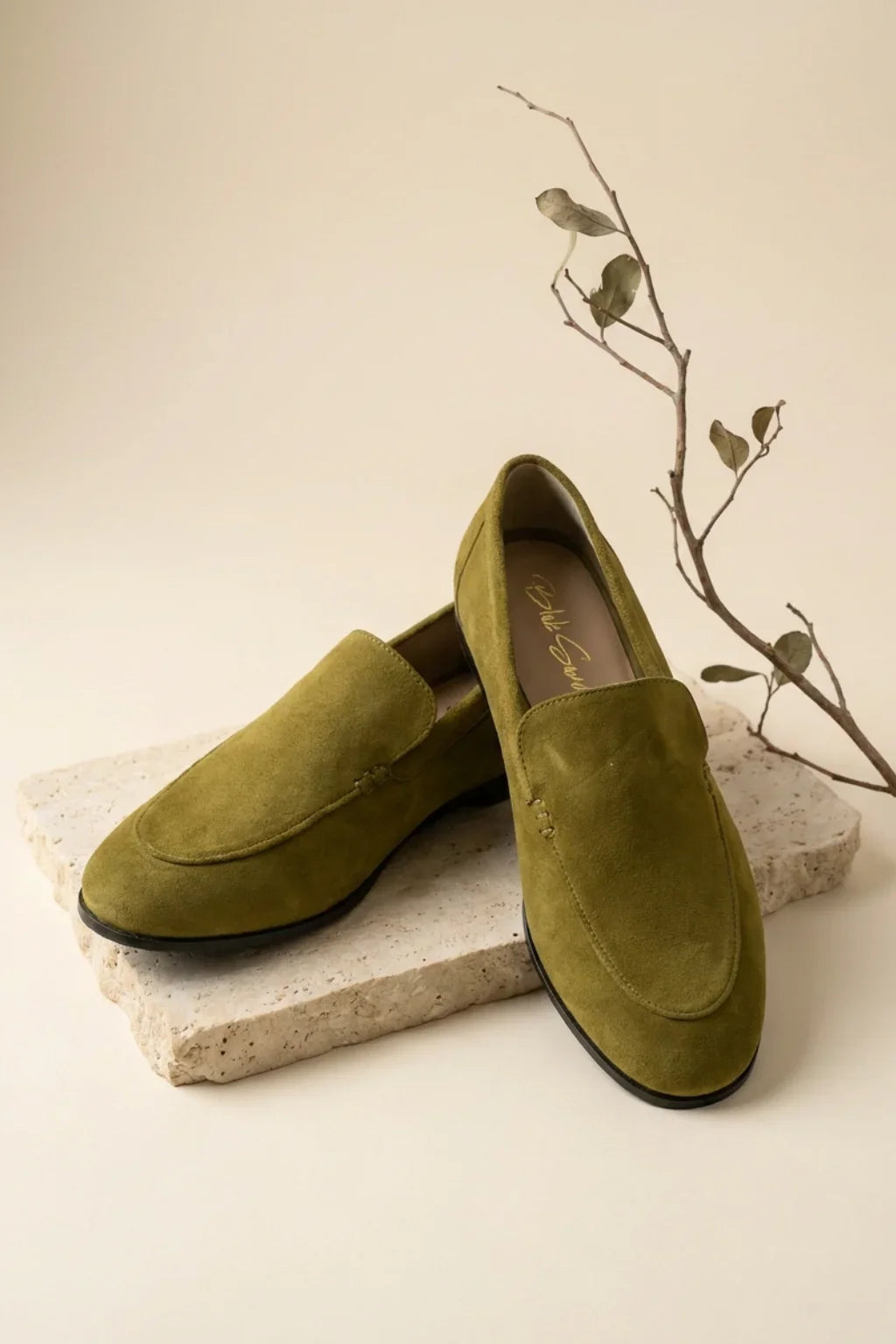 Smeraldo Eleganza Loafer, Olive — 08 styled