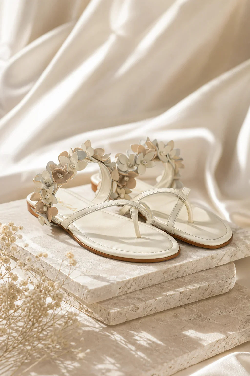 Fiore di Perla Flat Sandal, Off White — 08 styled