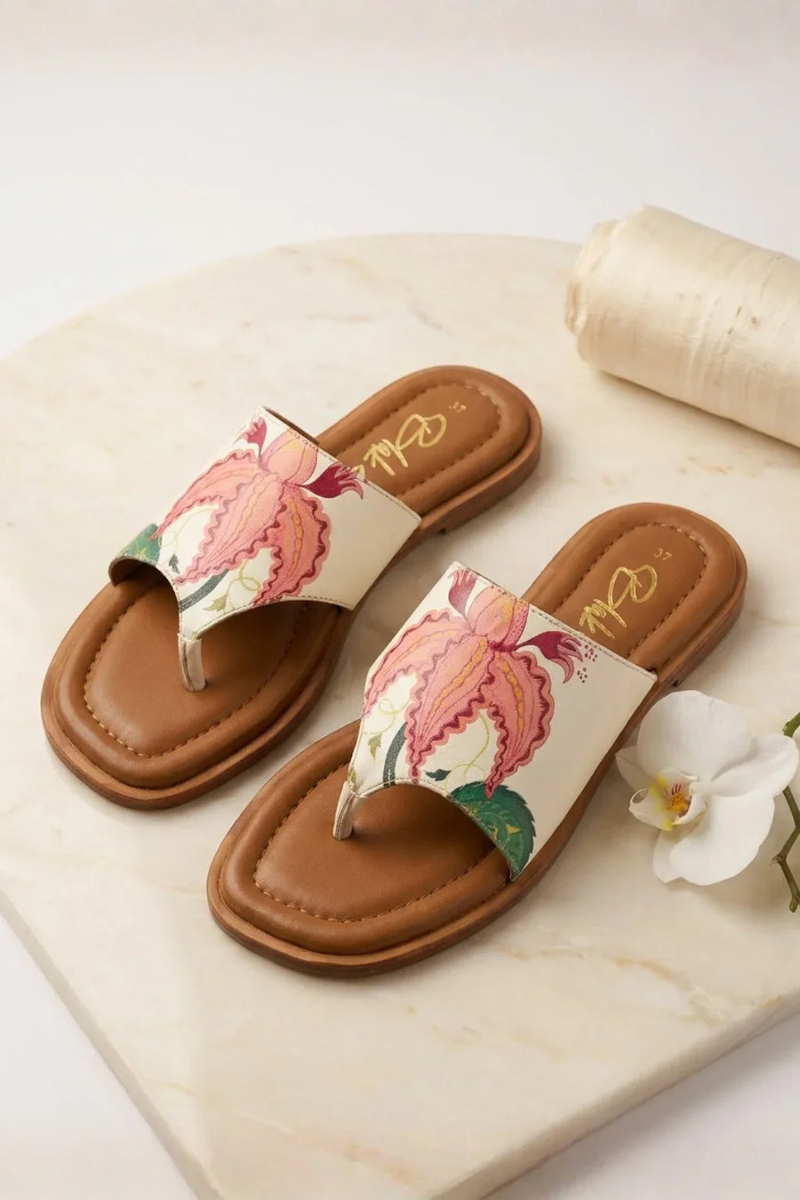 Amalfi Petalo Vintage Sandal