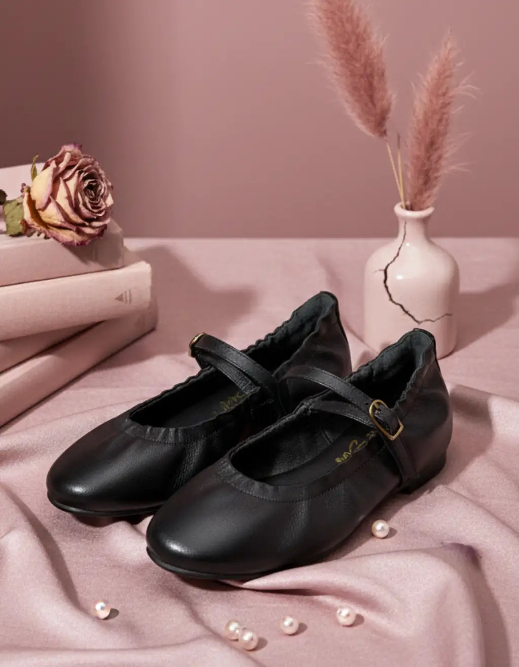 Buckla Mary Jane, Black — 08 styled