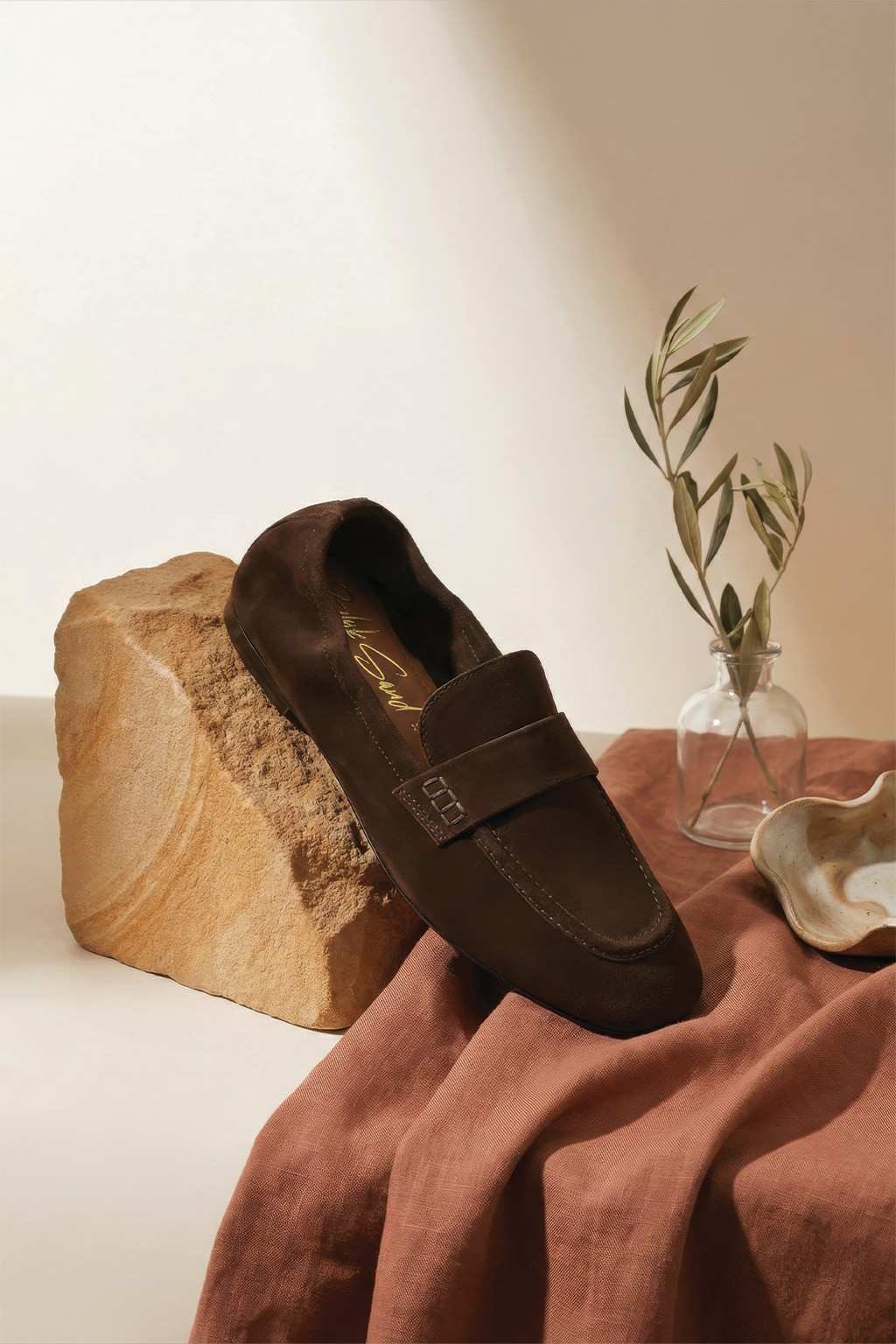 Calm Loafer, Chocolate — 08 styled