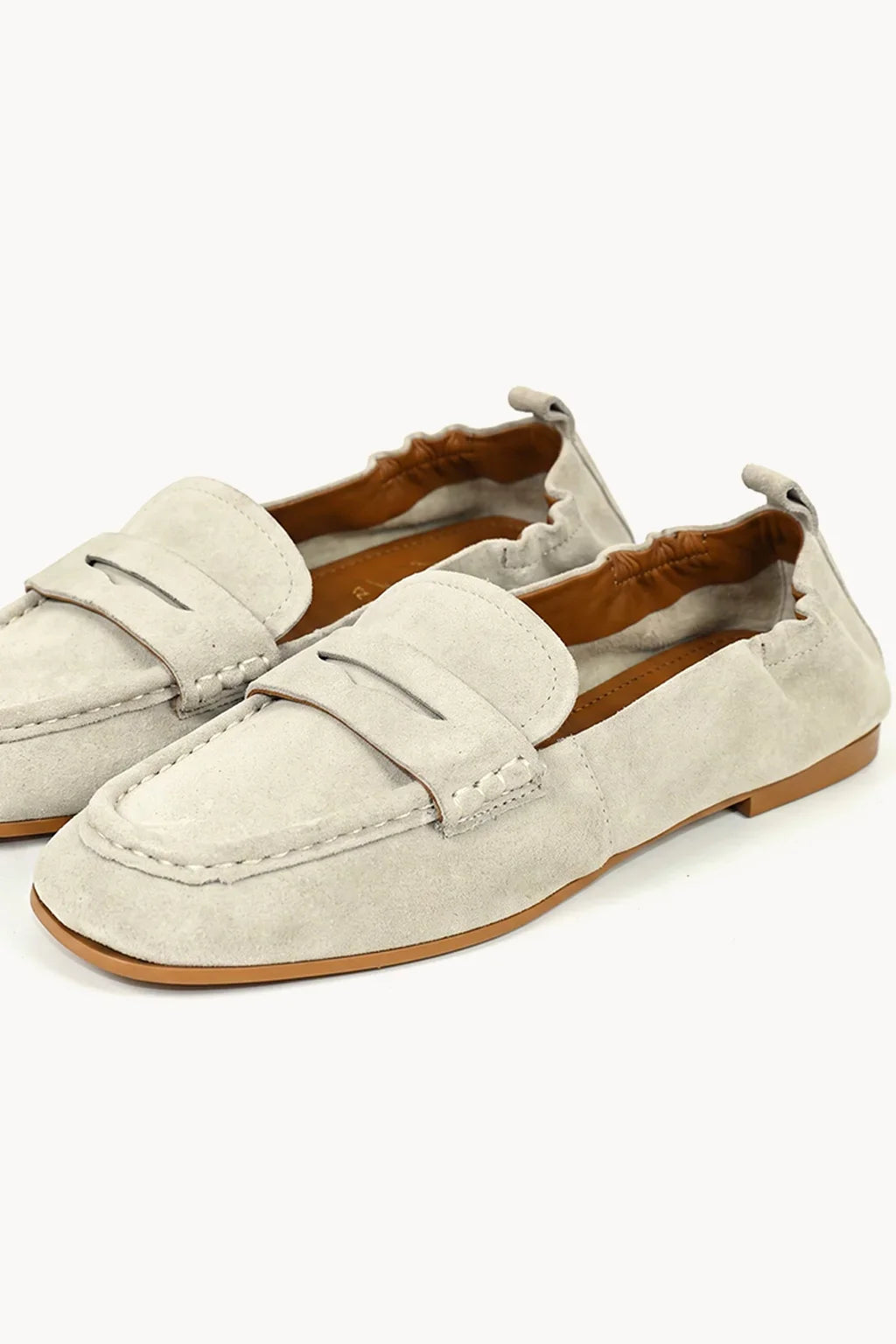 Elizaveta Moccassin, White — 02 close-up