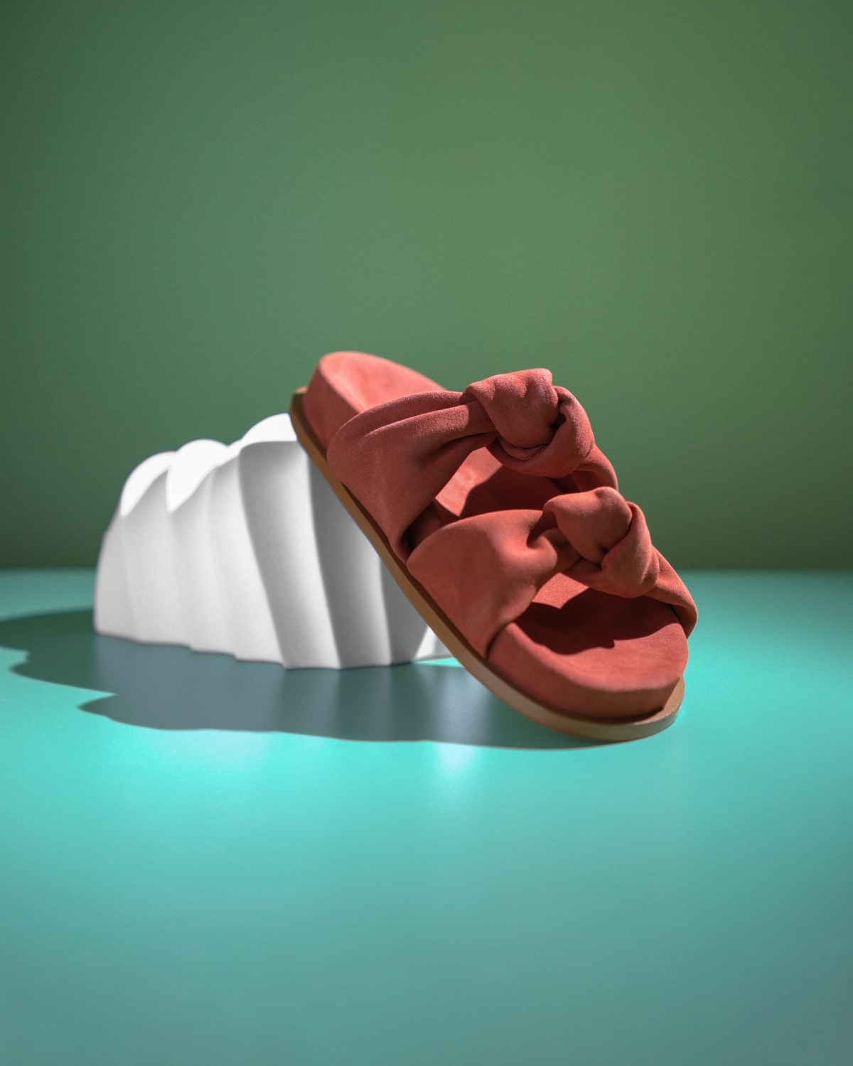 Tide – Flat Comfort Sandals, Brick Red — 04 styled