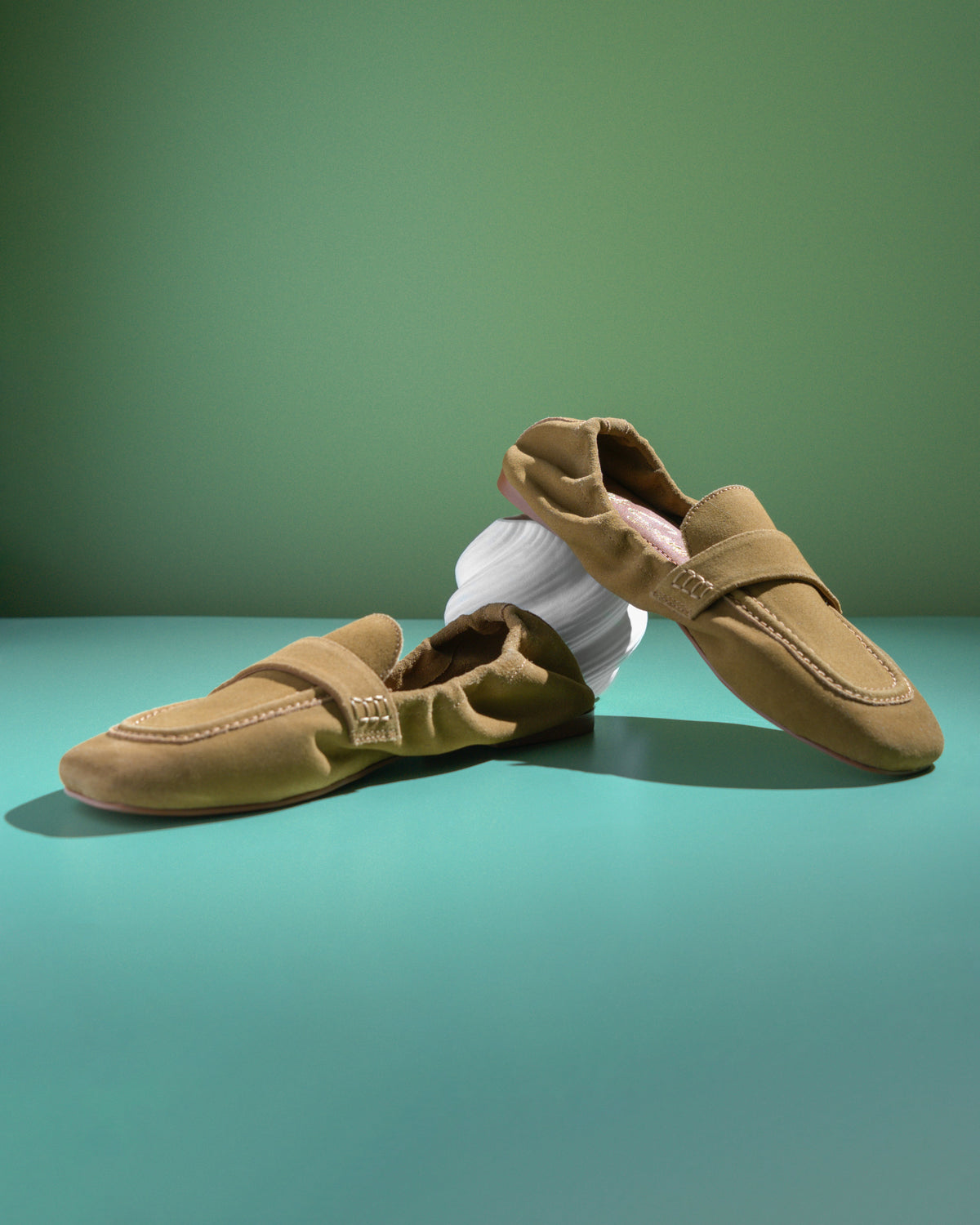 Calm Loafer, Tobacco — 07 styled