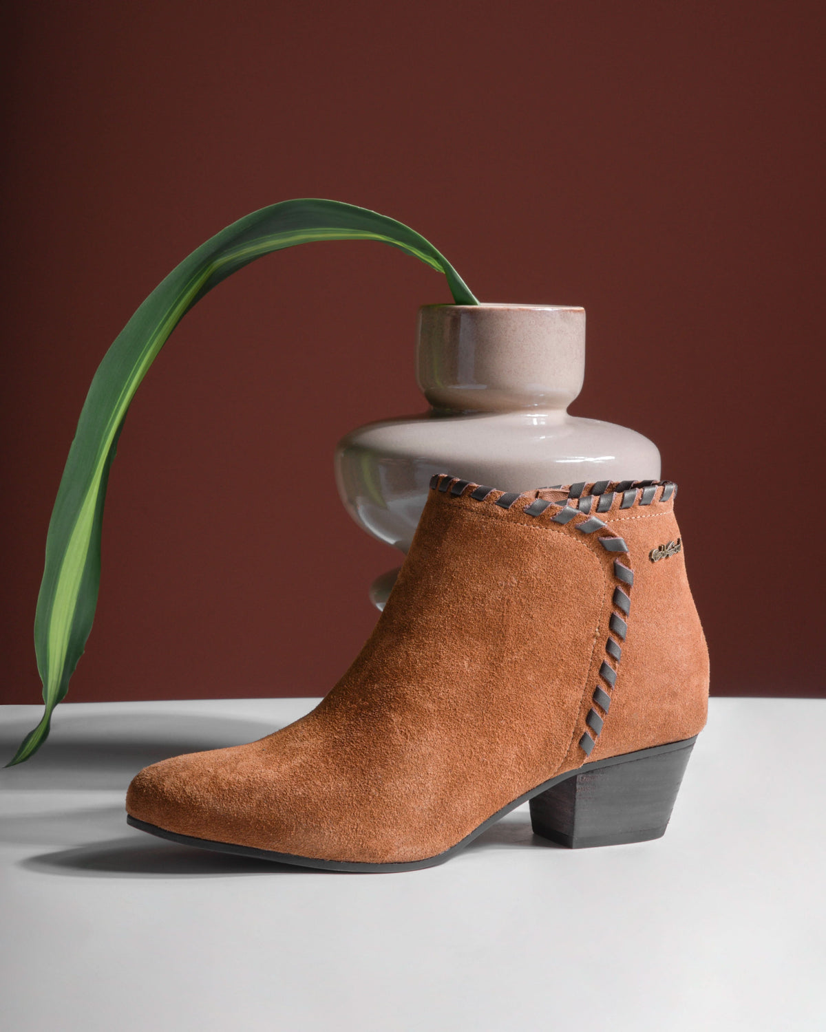 Netra Ankle Boot, Cognac — 07 styled