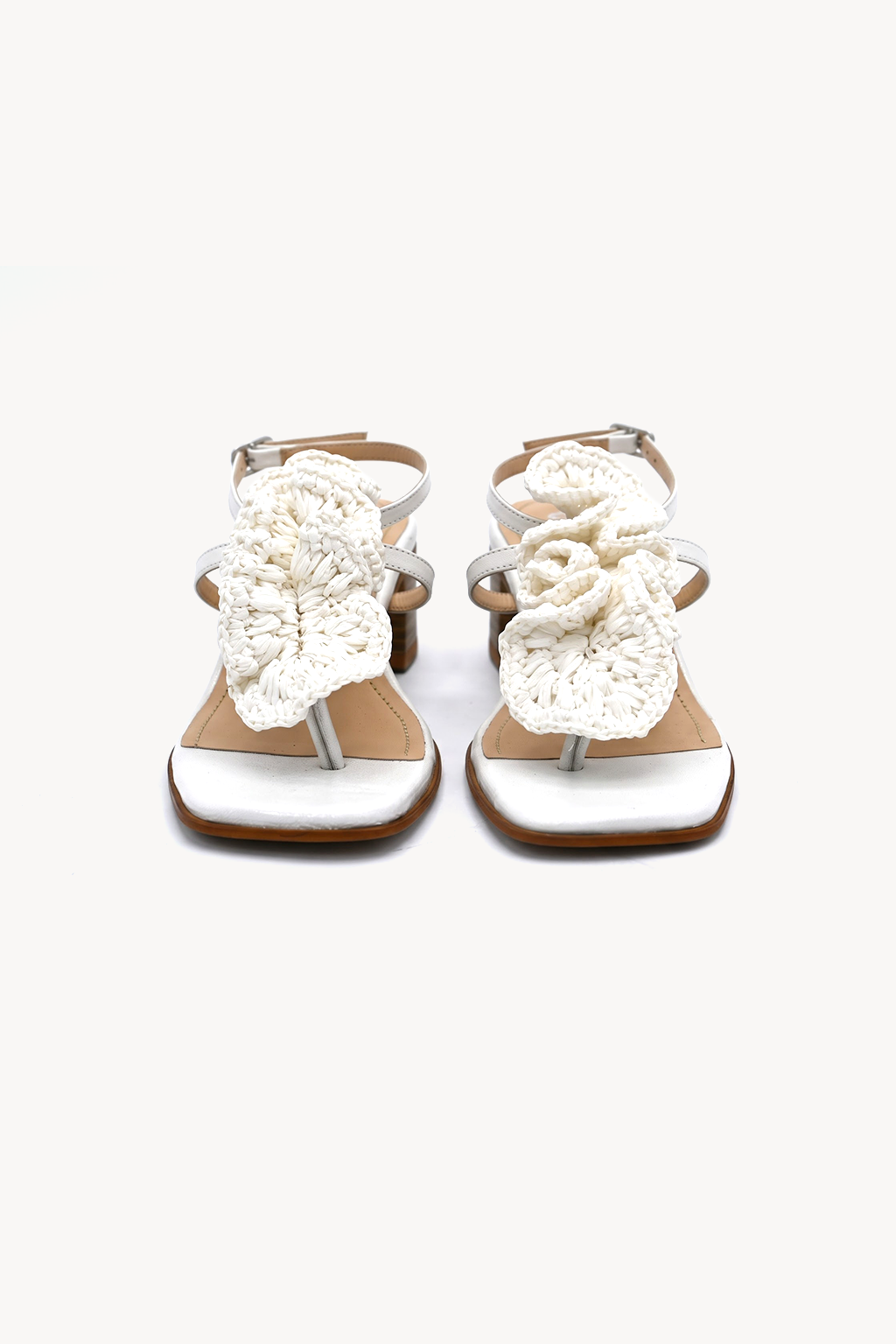 Cala Knotted Sandal, White — 01 pair