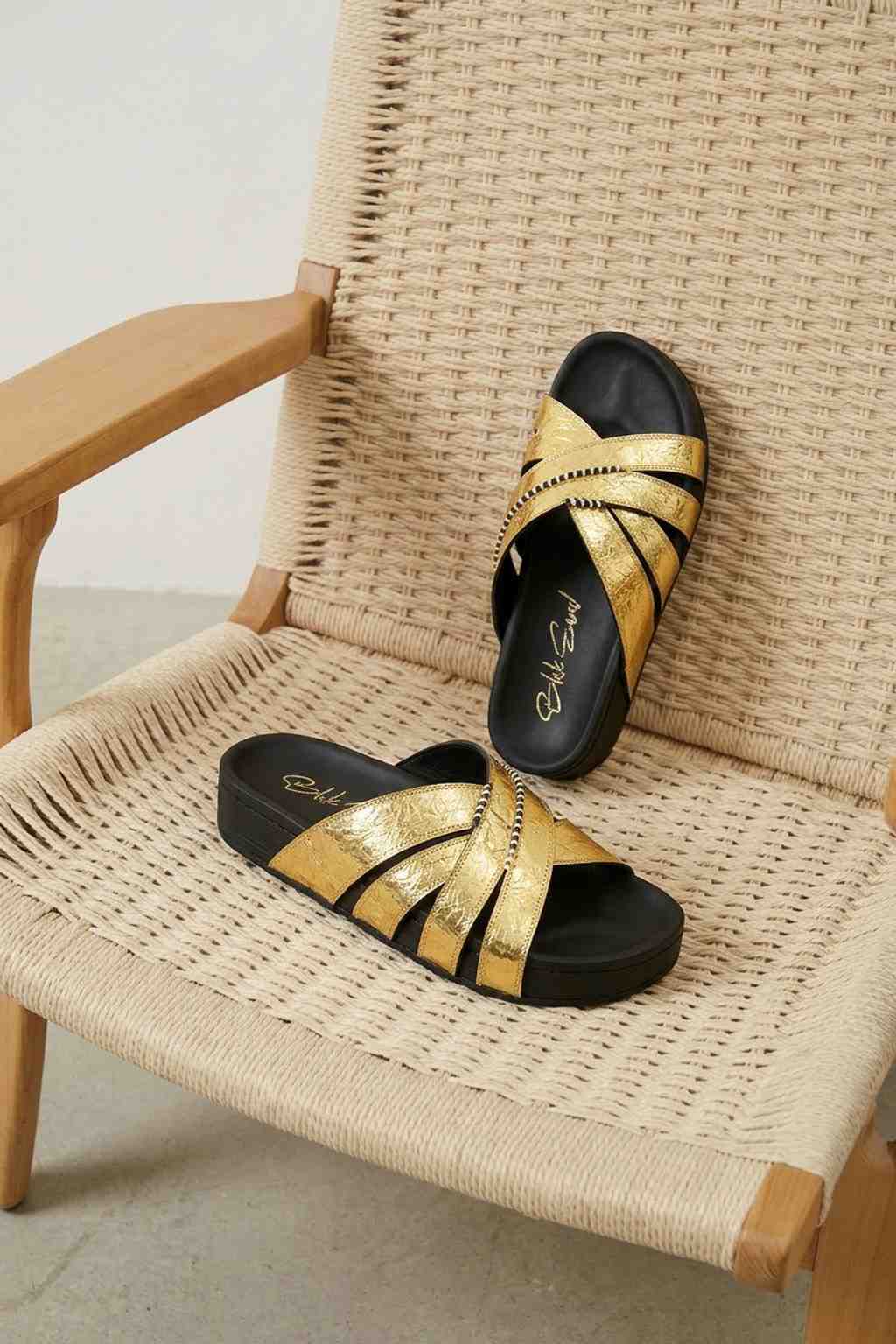 Romanov Zoloto-  Slides, Gold — 09 styled