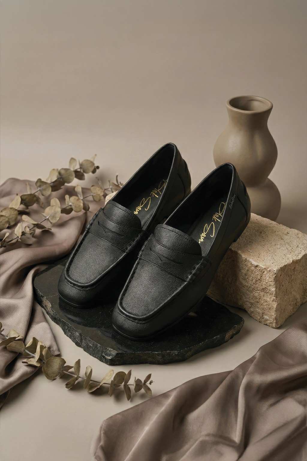 Kairo – Modern Loafers Shoes, Black — 08 styled