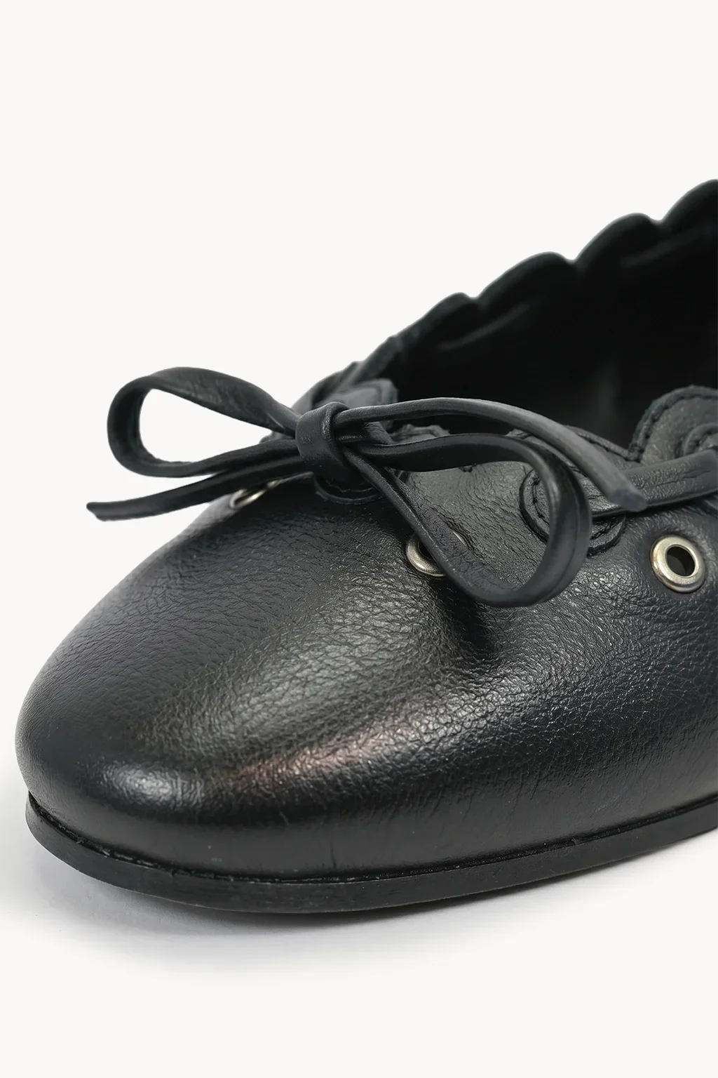 Lusso Fiore Ballerina, Black — 02 close-up