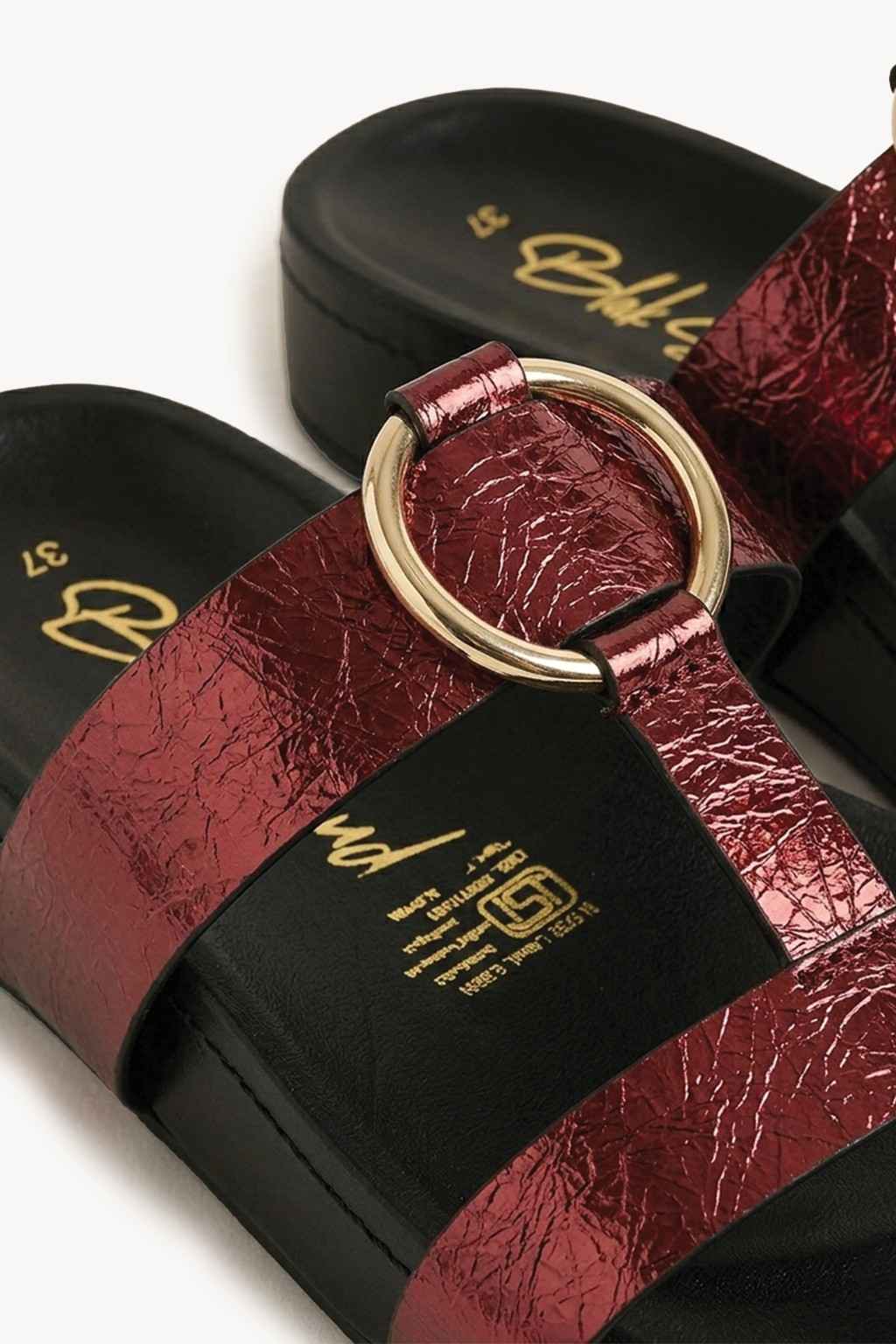 Verdea Noir Slide, Black & Red — 03 close-up