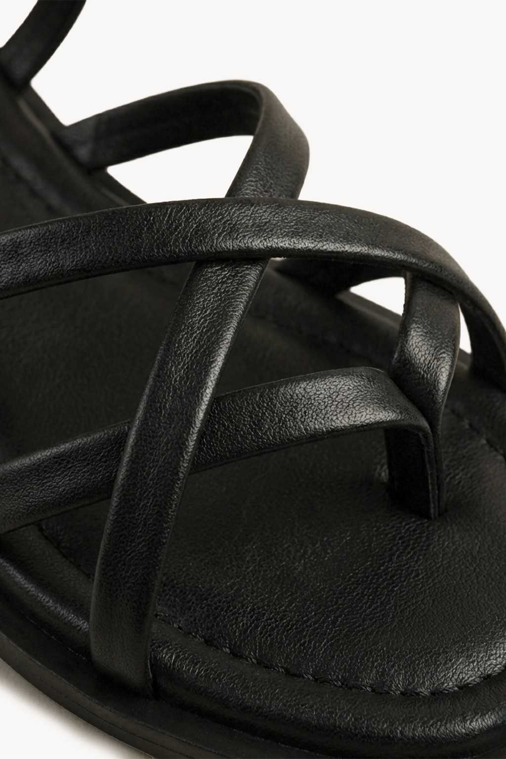 Noirve – Architectural Strap Sandals, Black — 02 close-up