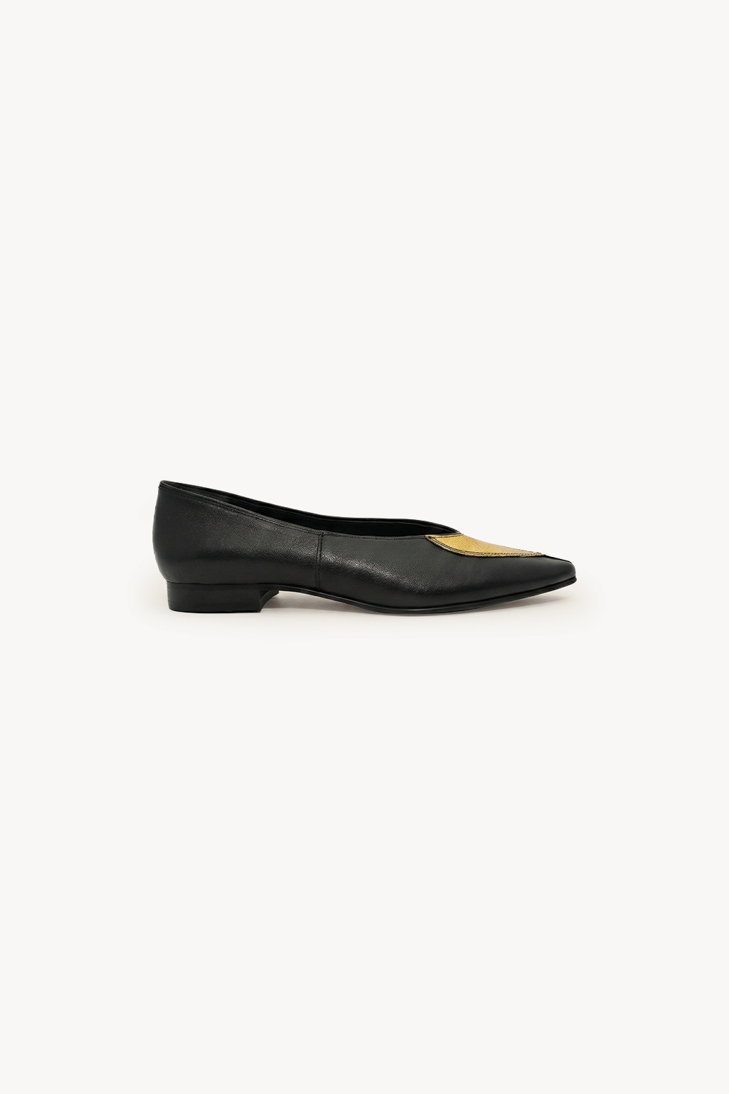Regnera Flat, Gold — 01 side profile