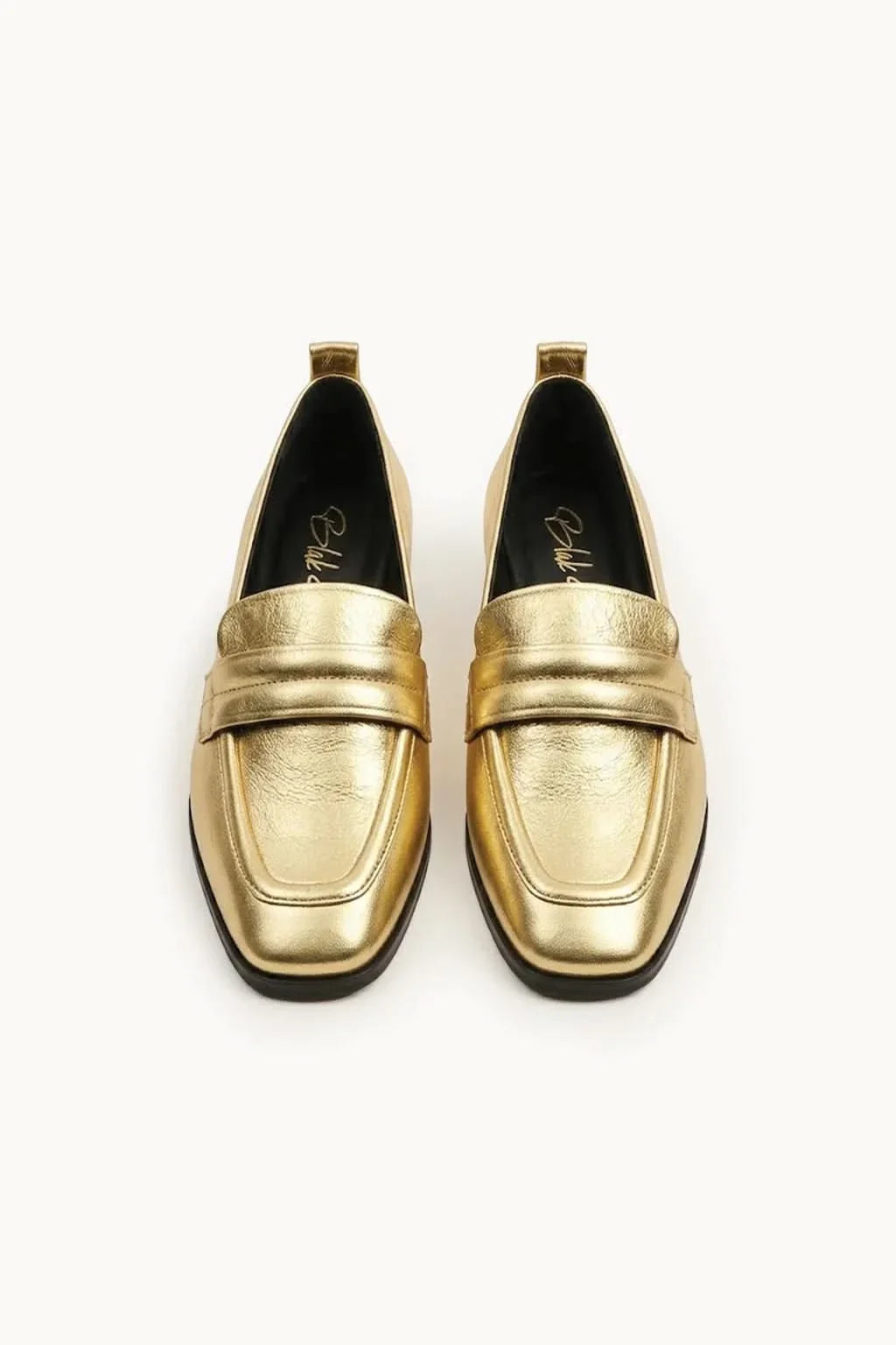 Sera Loafer, Gold — 04 three-quarter