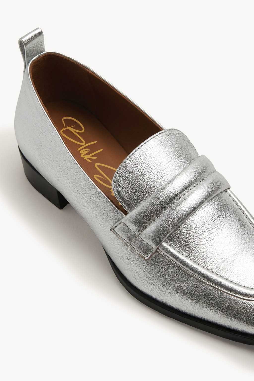 Sera Loafer, Silver — 03 close-up