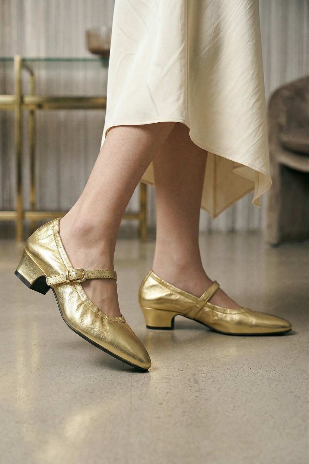 Primaire Mary Jane, Gold — 06 on the foot
