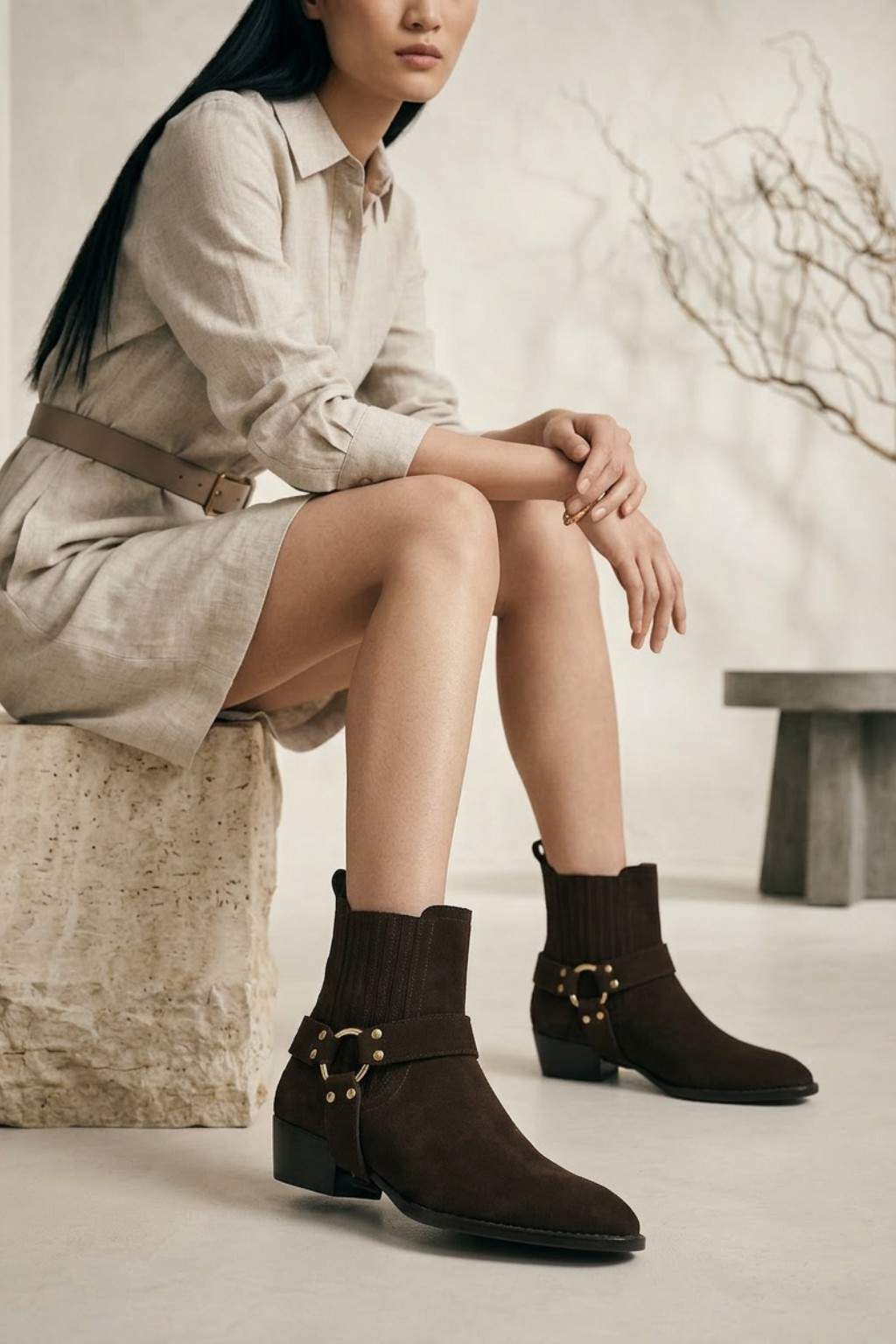 Mortene Ankle Boot, Chocolate — 06 on the foot