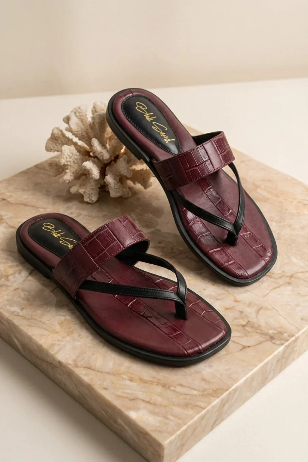 Venezia Intreccio Rosso Flat, Burgundy — 08 styled