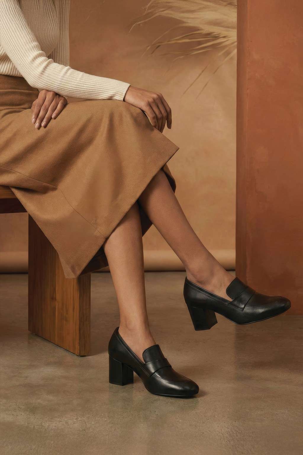 Bellve - Minimal Slip-On Loafers, Black — 06 on the foot