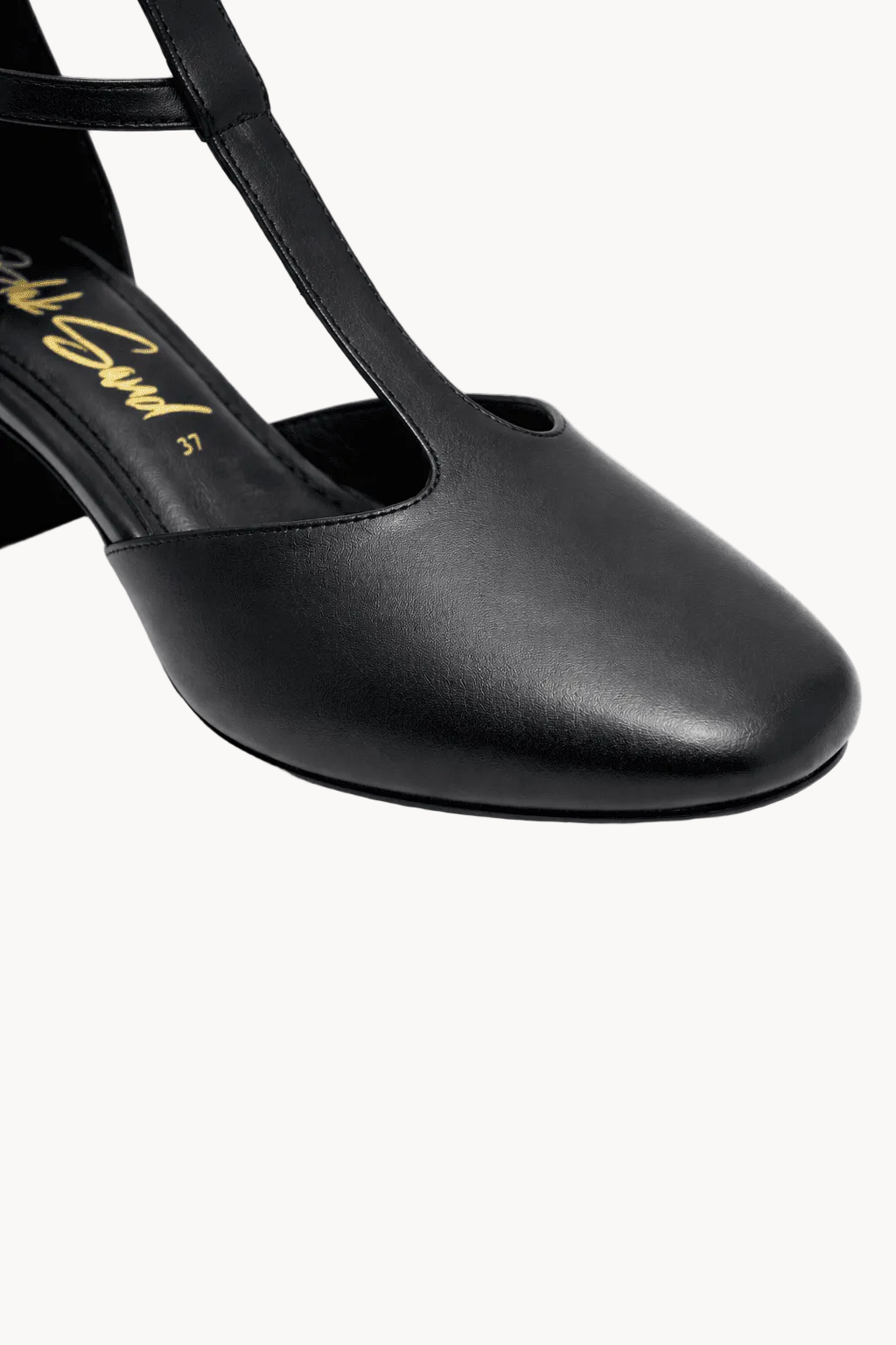 Milano T-Strap Nero, Black — 03 close-up