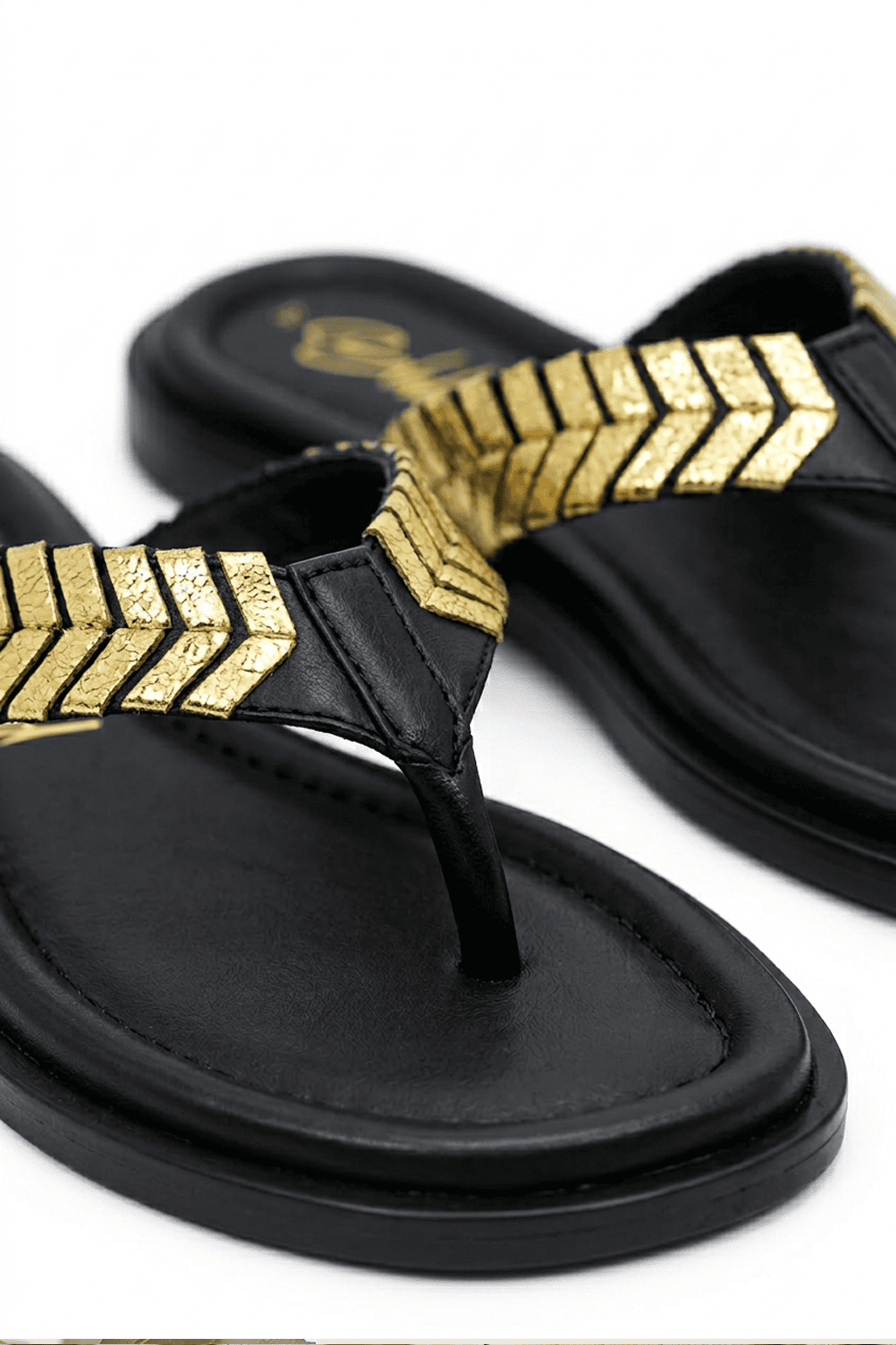 Intreccio Nero Sandalo, Black & Gold — 03 close-up