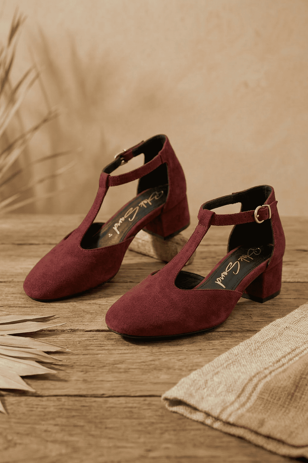 Milano T-Strap Nero, Burgundy — 09 styled